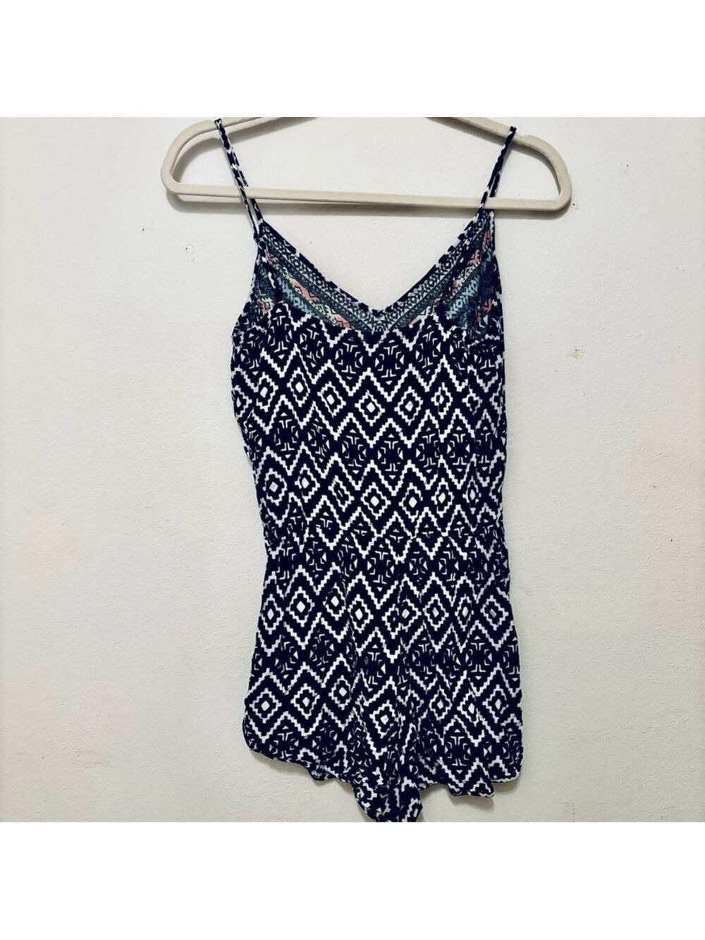 Black and White Tribal Romper Size S - Picture 8 of 10
